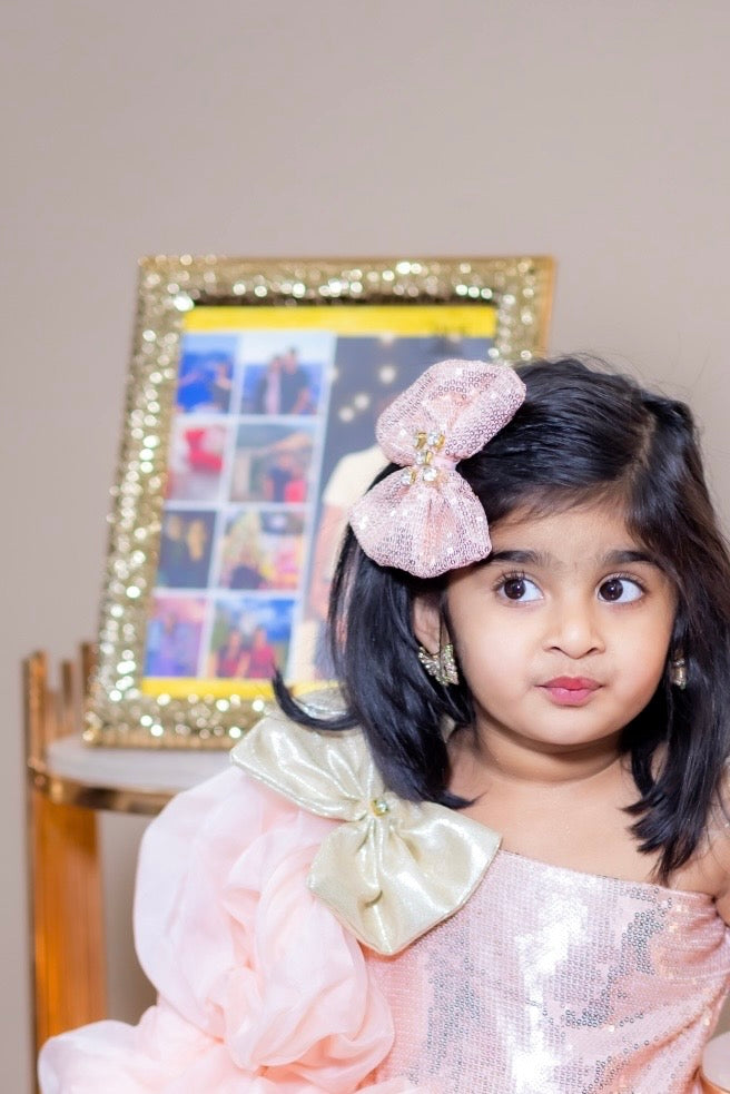 Hair bow – Kids Designer Wear | BK Gayatri Official