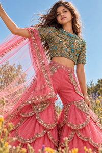Gulabi Raqs Sharara