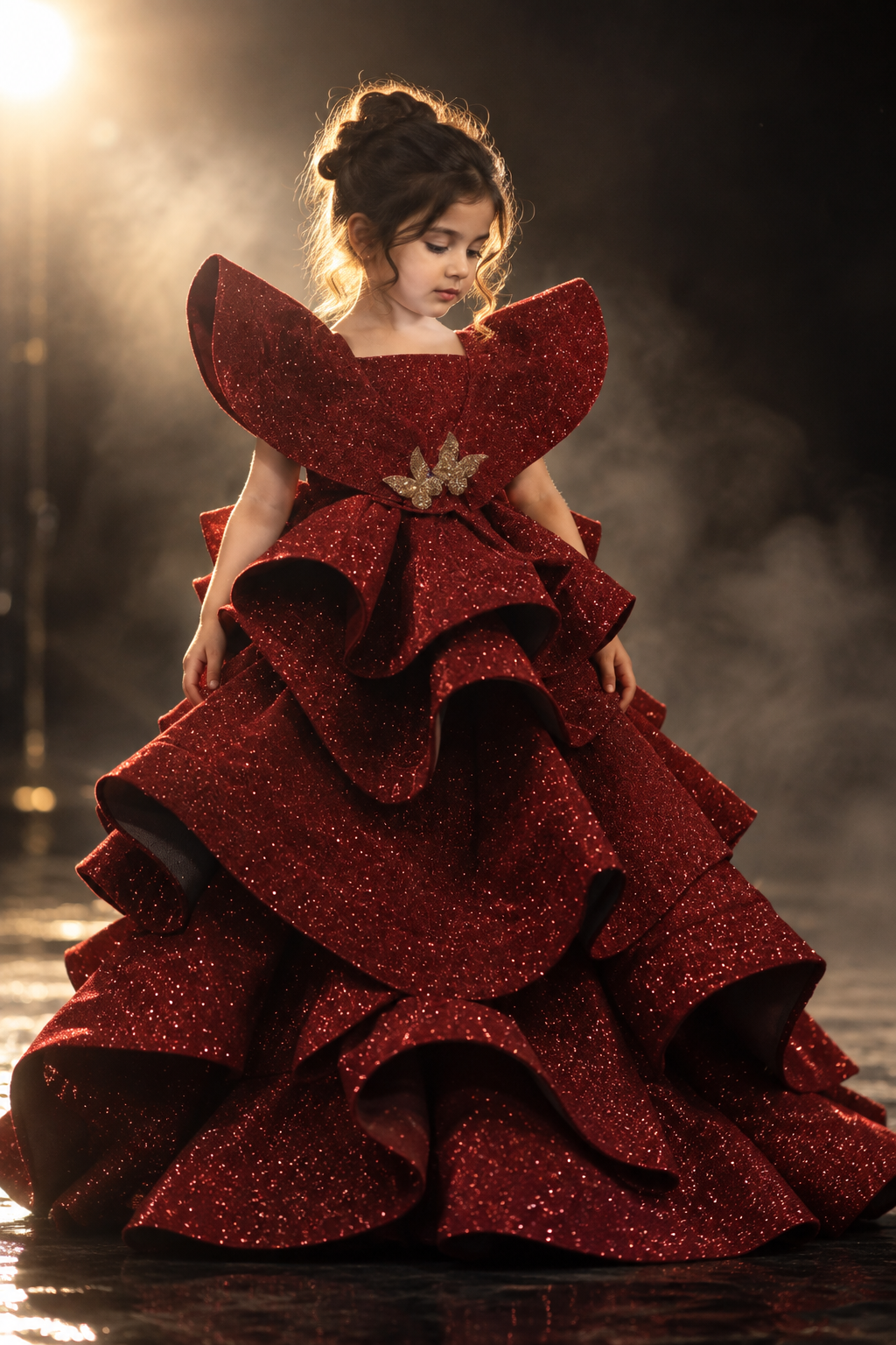 Glitzerndes Haute-Couture-Kleid 