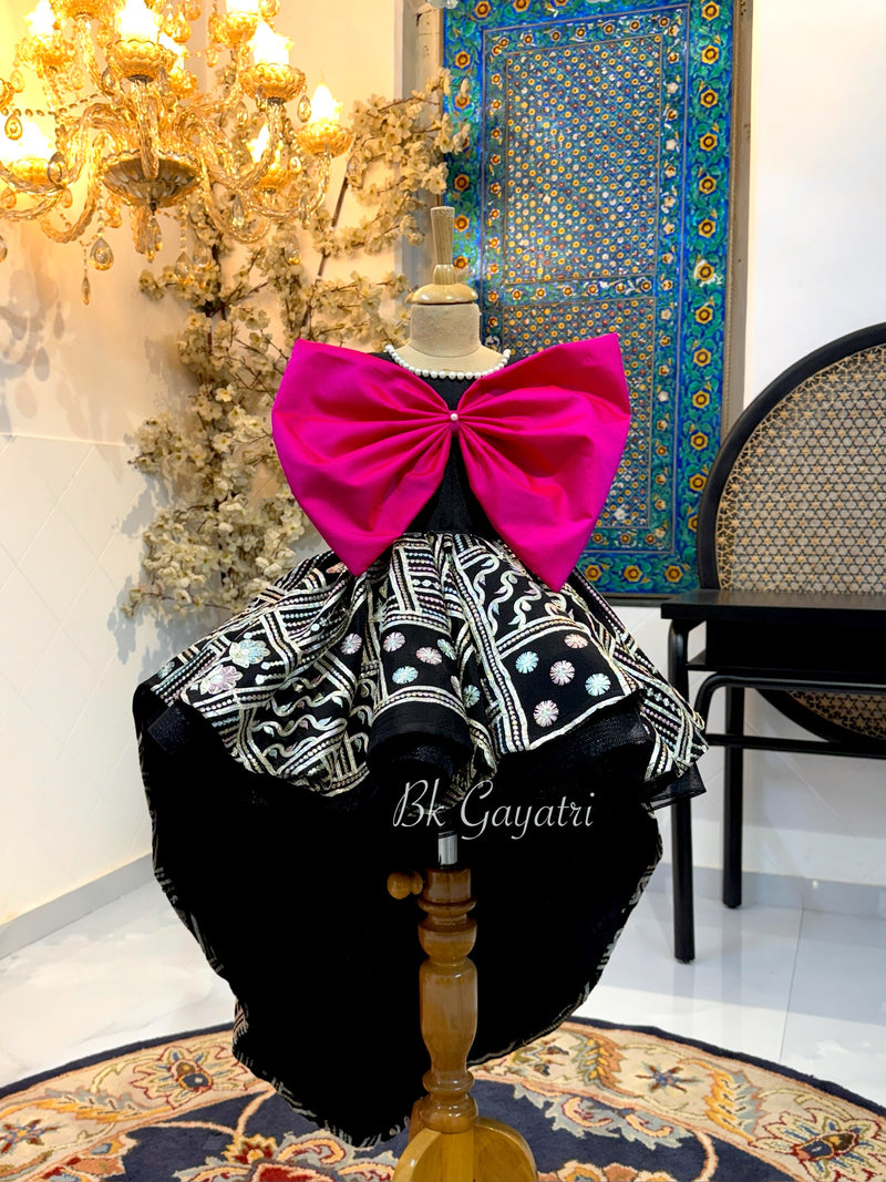 Black glam dress – Kids Designer Dress | BK Gayatri Official