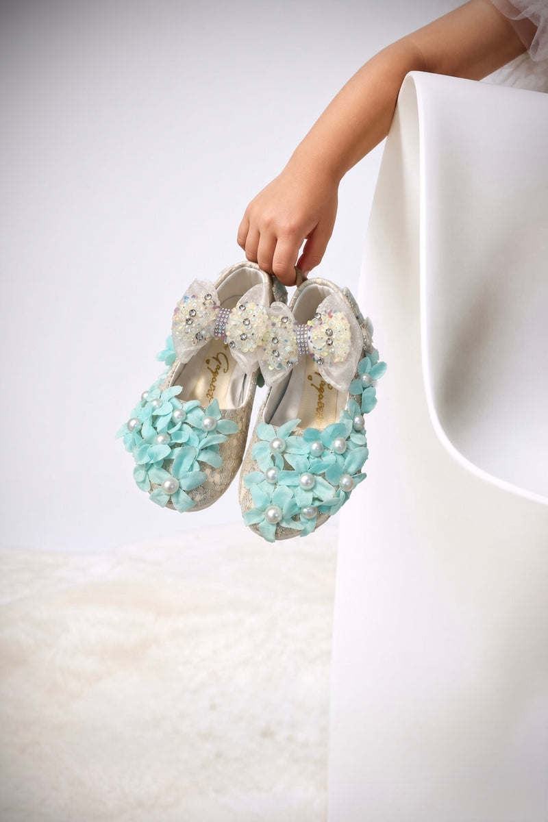 Flower bow shoes