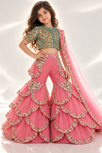 Gulabi Raqs Sharara