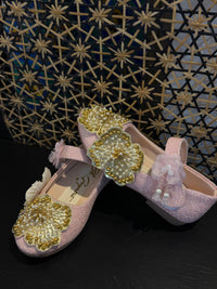 Pink golden flower shoes – Kids Designer Wear | BK Gayatri Official