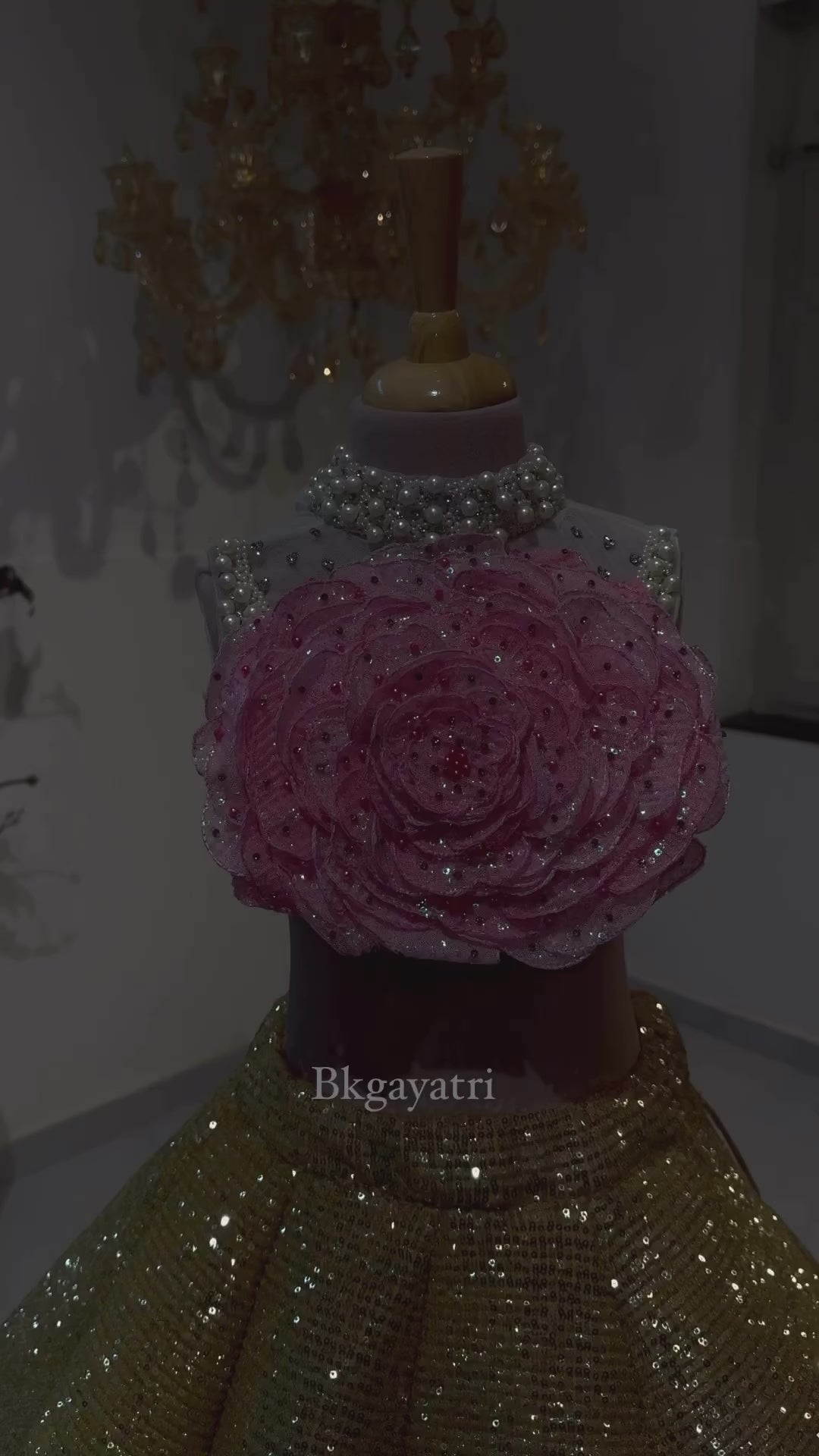 كلاسيك جولدن روز لينجا